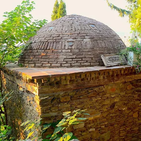 Hotel Nisanyan 3*