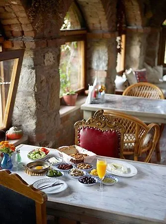 מלון Nisanyan 3*