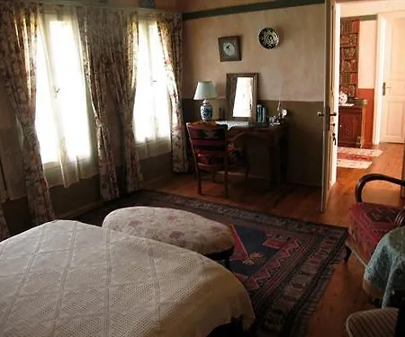 Szálloda Nisanyan 3*