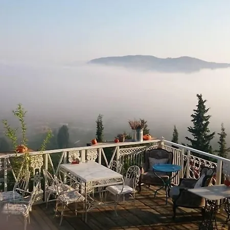Nisanyan Szálloda 3*